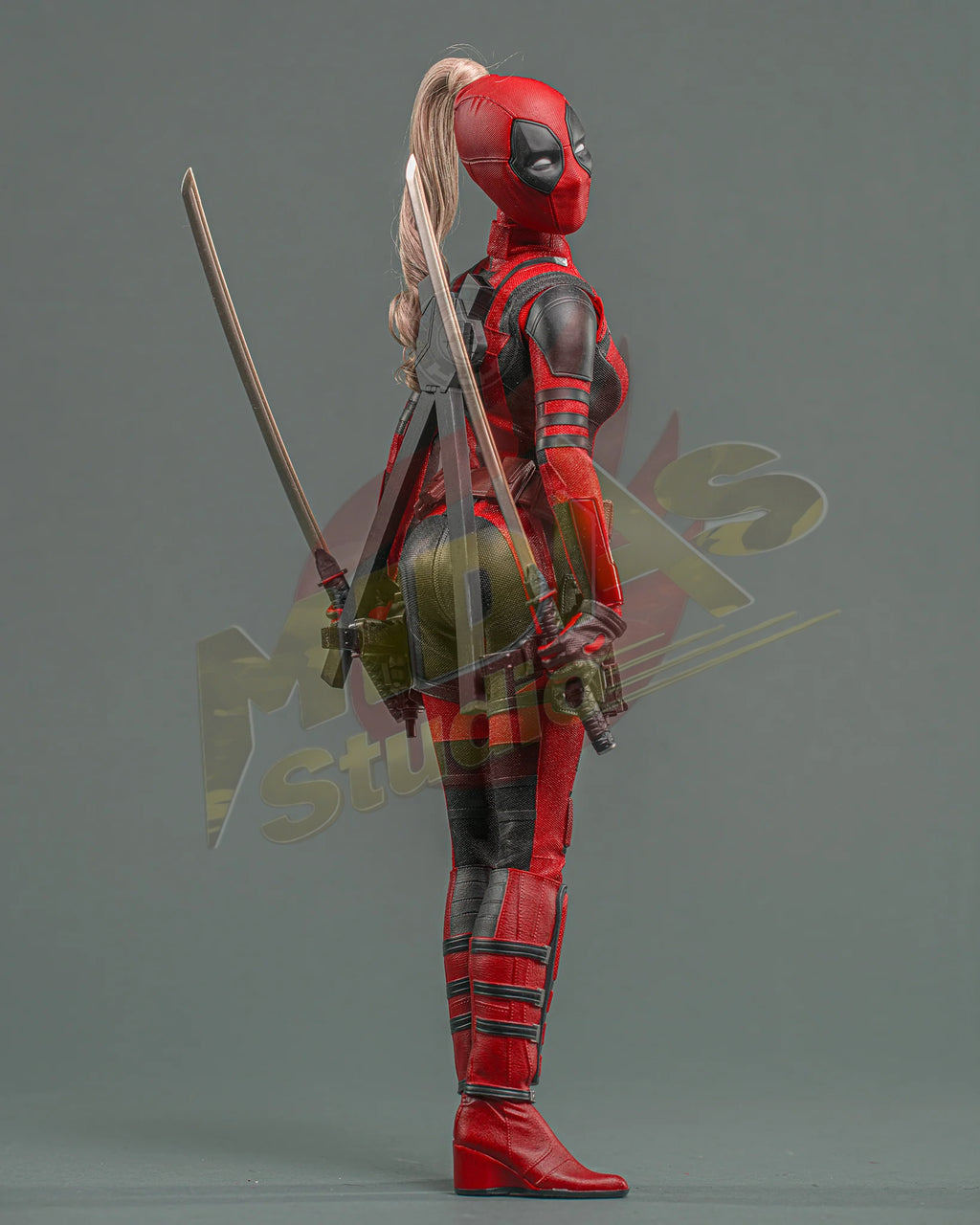 Brand New🔥 Hot Toys 1/6 Scale Marvel Deadpool & Wolverine Ladypool Collectible Figure (MMS747)