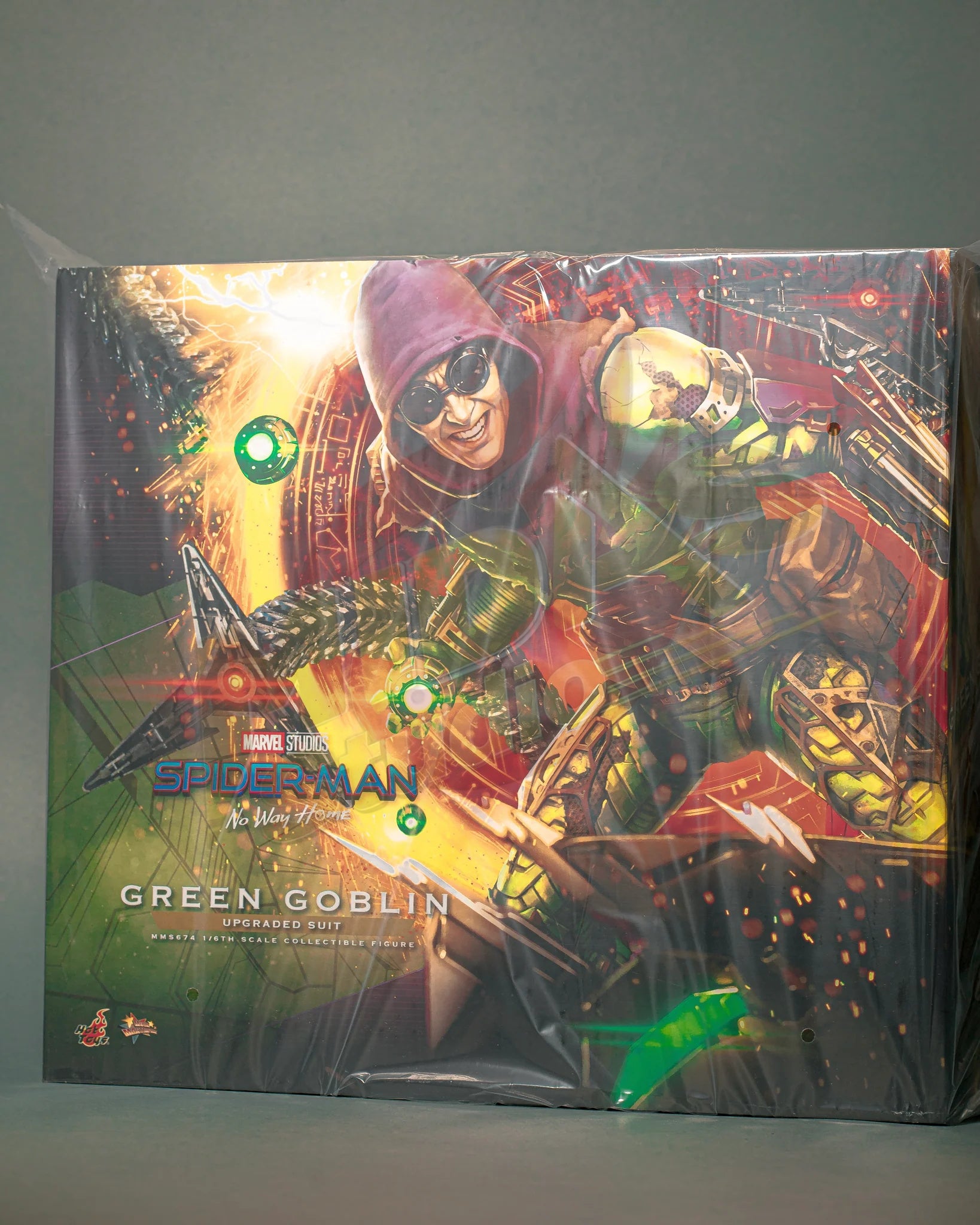 Brand New🔥 Hot Toys 1/6 Scale Spider-Man: No Way Home Green Goblin (Upgraded Suit) Collectible Figure (MMS674)