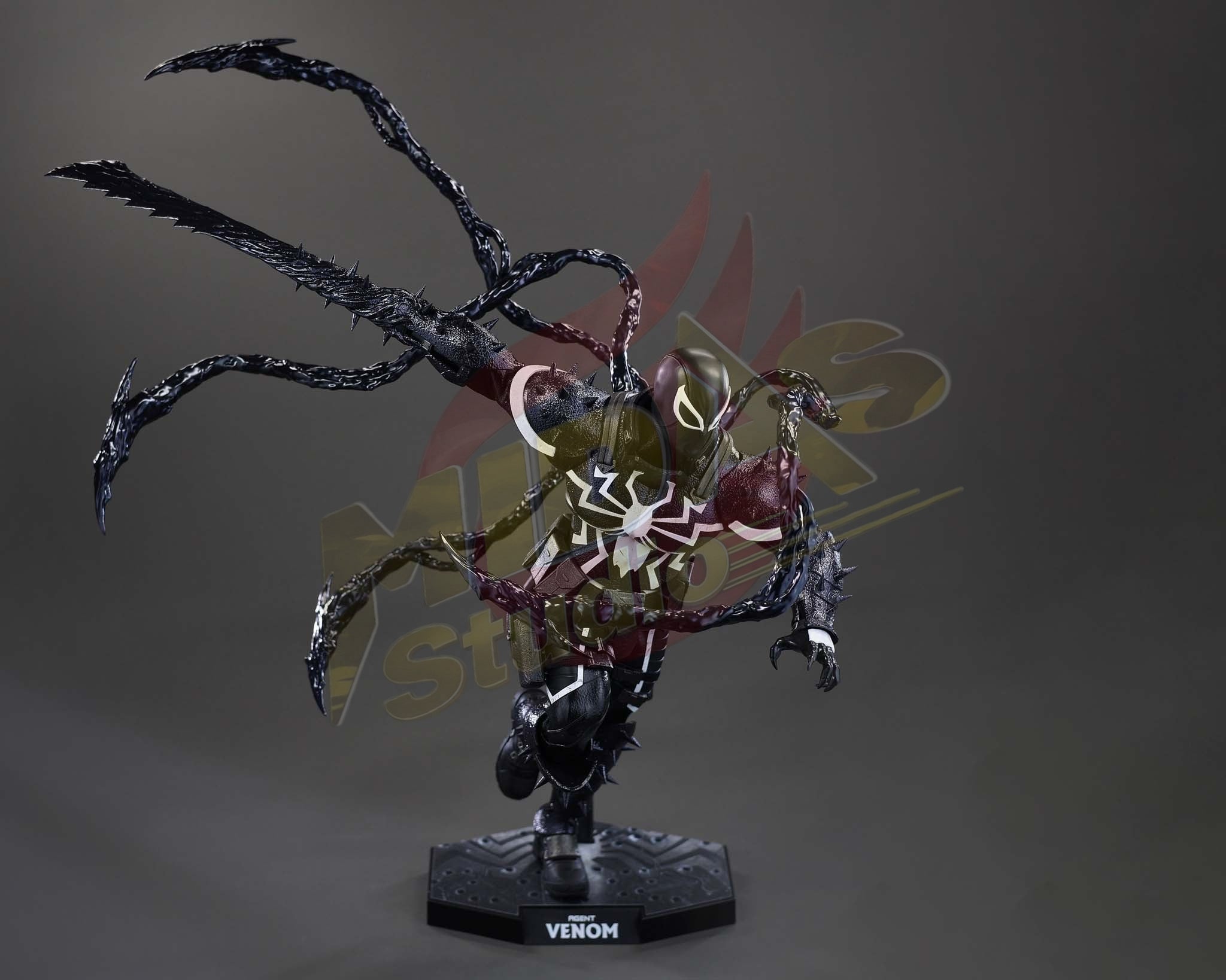 Brand New🔥 Hot Toys CMS025 Marvel Comics Agent Venom 1/6 Scale Collectible Figure Set