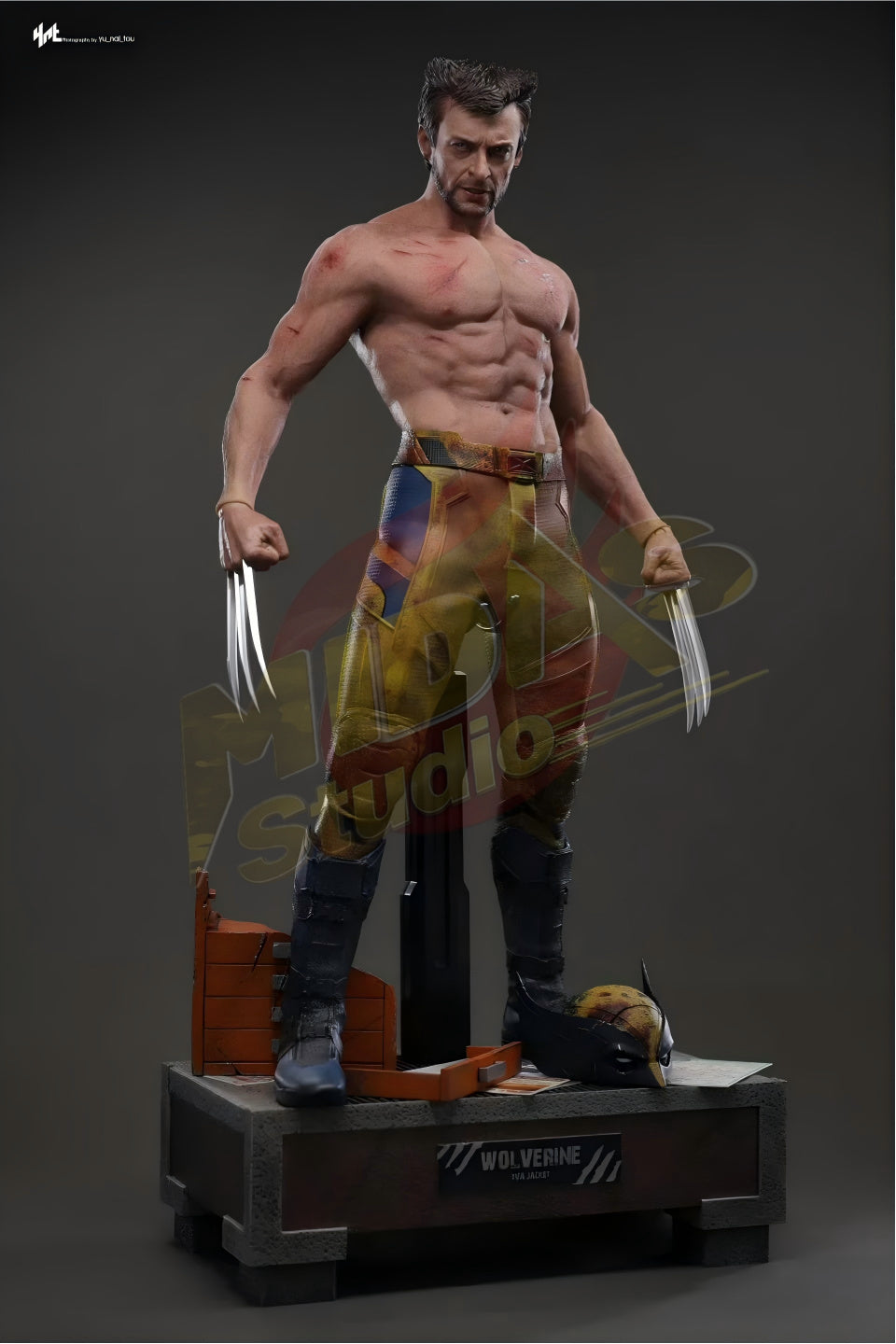 Brand New🔥 Hot Toys 1/6 Scale Marvel: Deadpool & Wolverine - Wolverine (Jacket Version) Collectible Figure (MMS756)