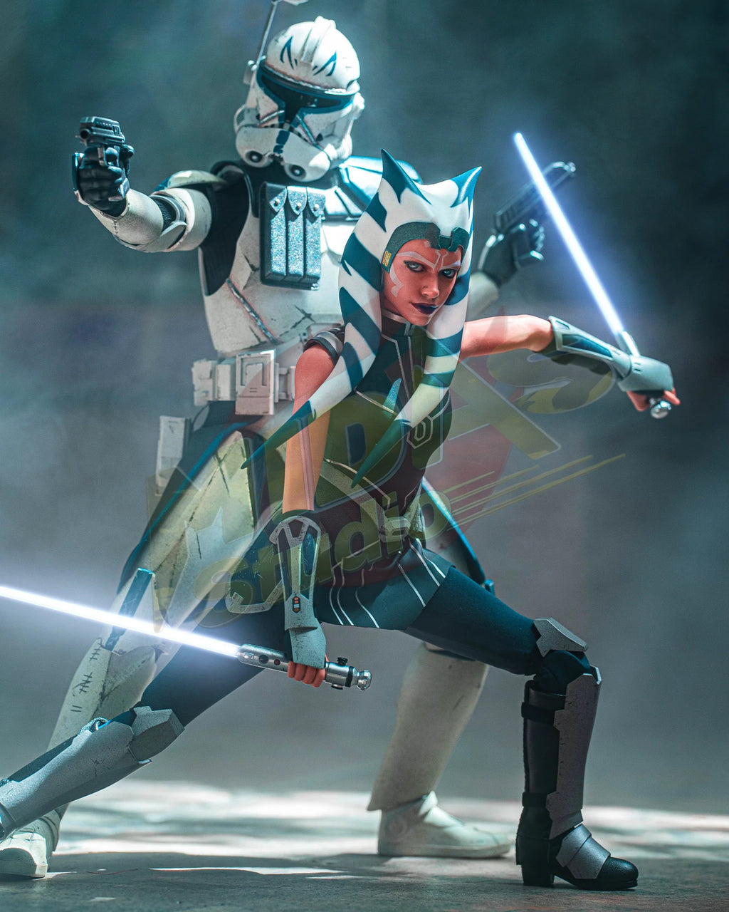 Brand New🔥 Hot Toys 1/6 Scale Star Wars: The Clone Wars Ahsoka Tano Collectible Figure (TMS021)