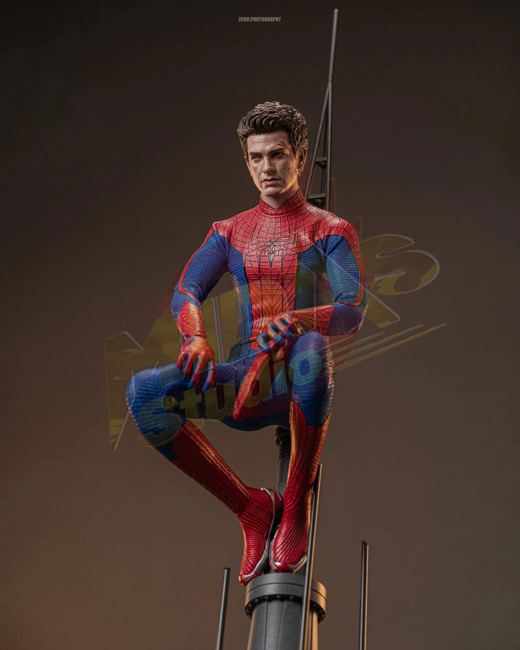Brand New🔥 Hot Toys 1/6 Scale The Amazing Spider-Man Collectible Figure (Deluxe Version, Special Edition, MMS772B)