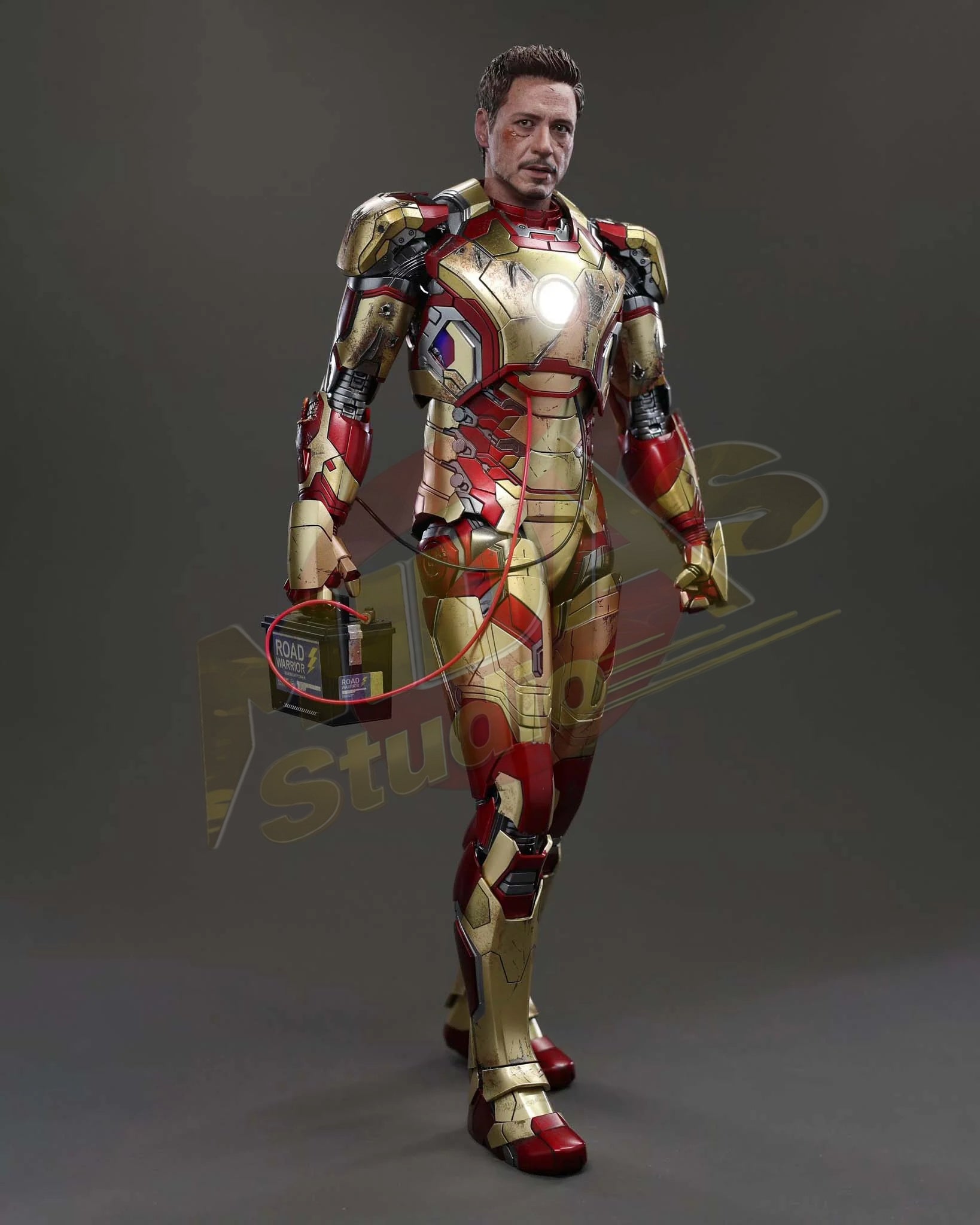 Brand New🔥 Hot Toys 1/6 Scale Marvel Iron Man 3 Iron Man Mark 42 (2.0) Collectible Figure (Deluxe Version, Special Edition, MMS759D66B)