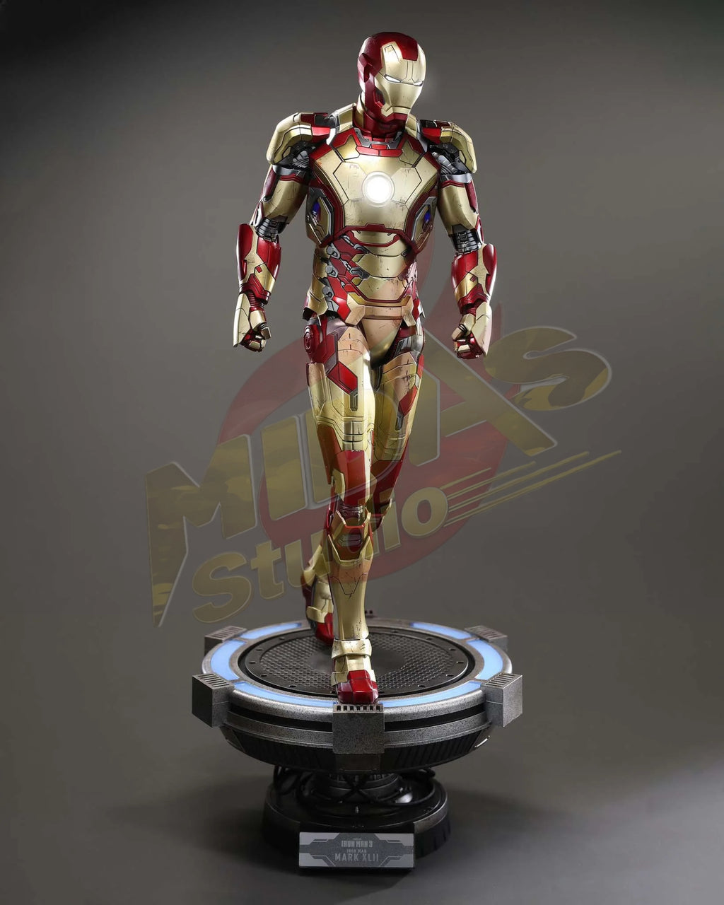 Brand New🔥 Hot Toys 1/6 Scale Marvel Iron Man 3 Iron Man Mark 42 (2.0) Collectible Figure (Deluxe Version, Special Edition, MMS759D66B)