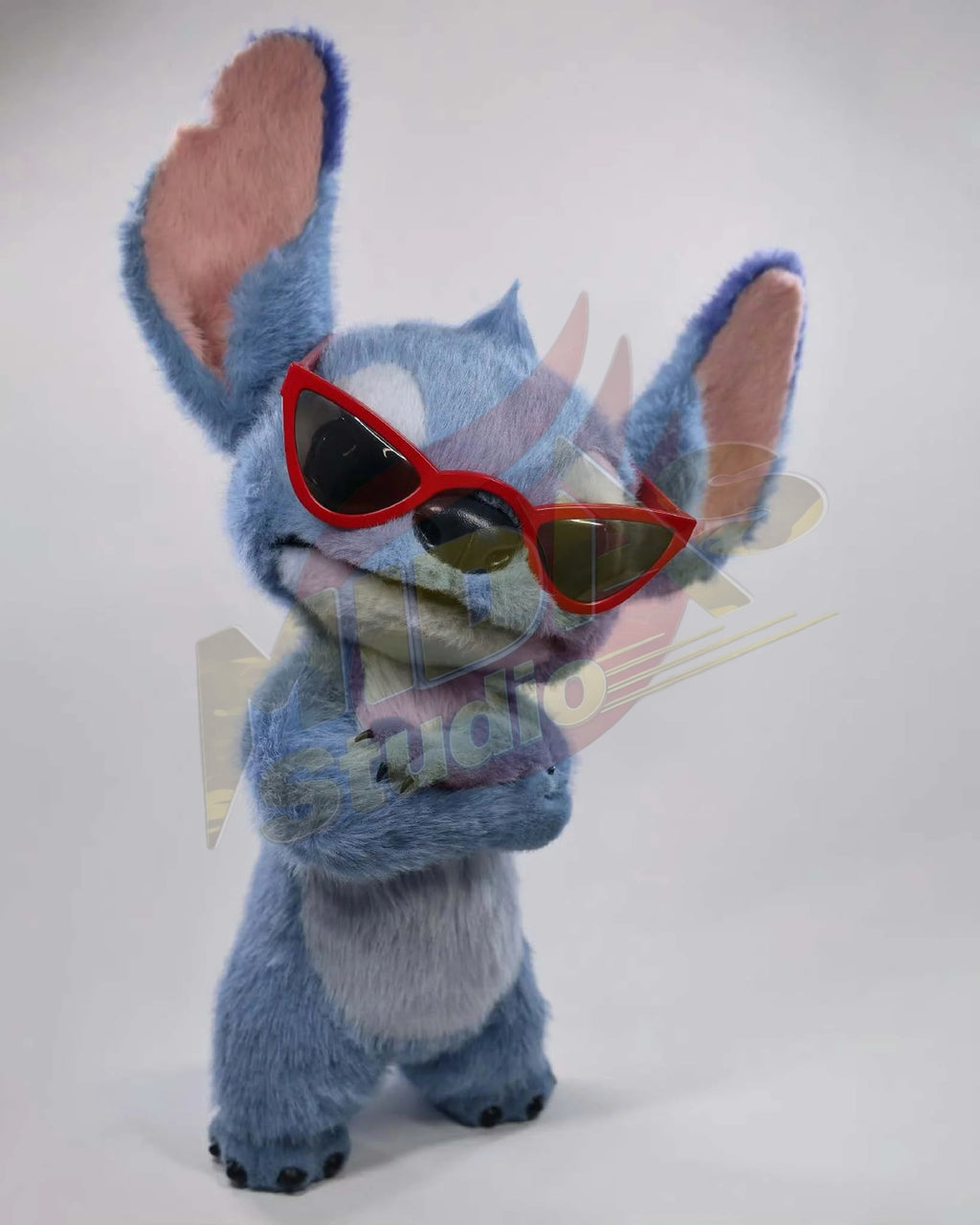Brand New🔥 Hot Toys 1/6 Scale Lilo & Stitch - Stitch Collectible Figure (MMS815)