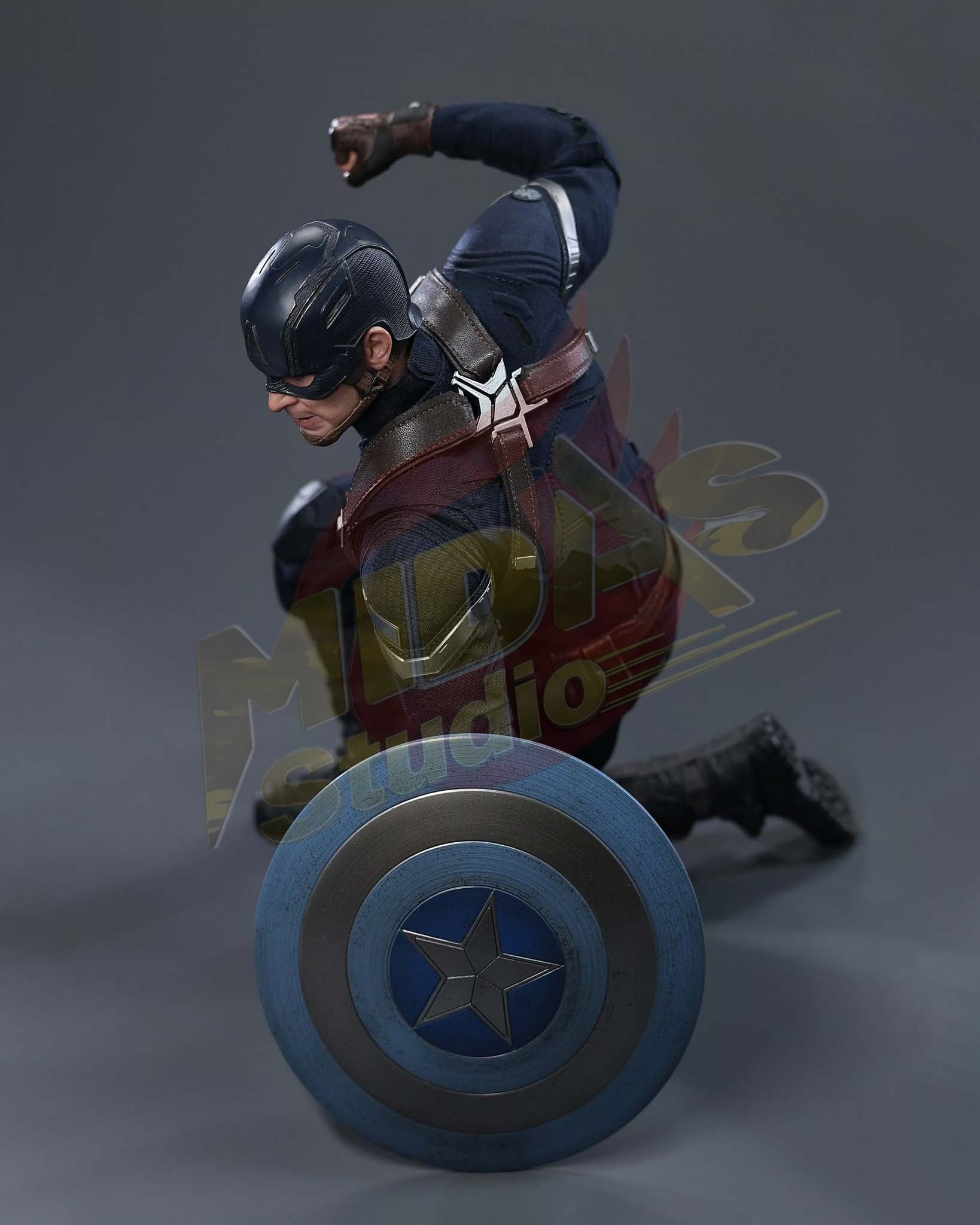 Brand New🔥 Hot Toys 1/6 Scale Captain America: The Winter Soldier - Captain America (Stealth S.T.R.I.K.E. Suit) 2.0 Collectible Figure (MMS783)