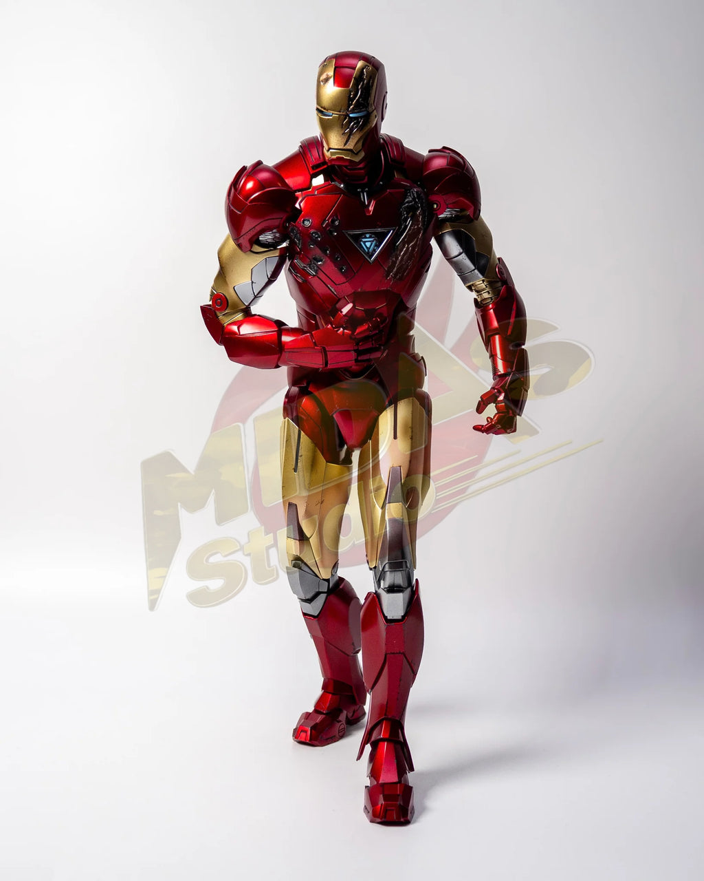 Brand New🔥 Hot Toys 1/6 Scale The Avengers - Iron Man Mark VI (2.0) Collectible Figure (MMS687D52)