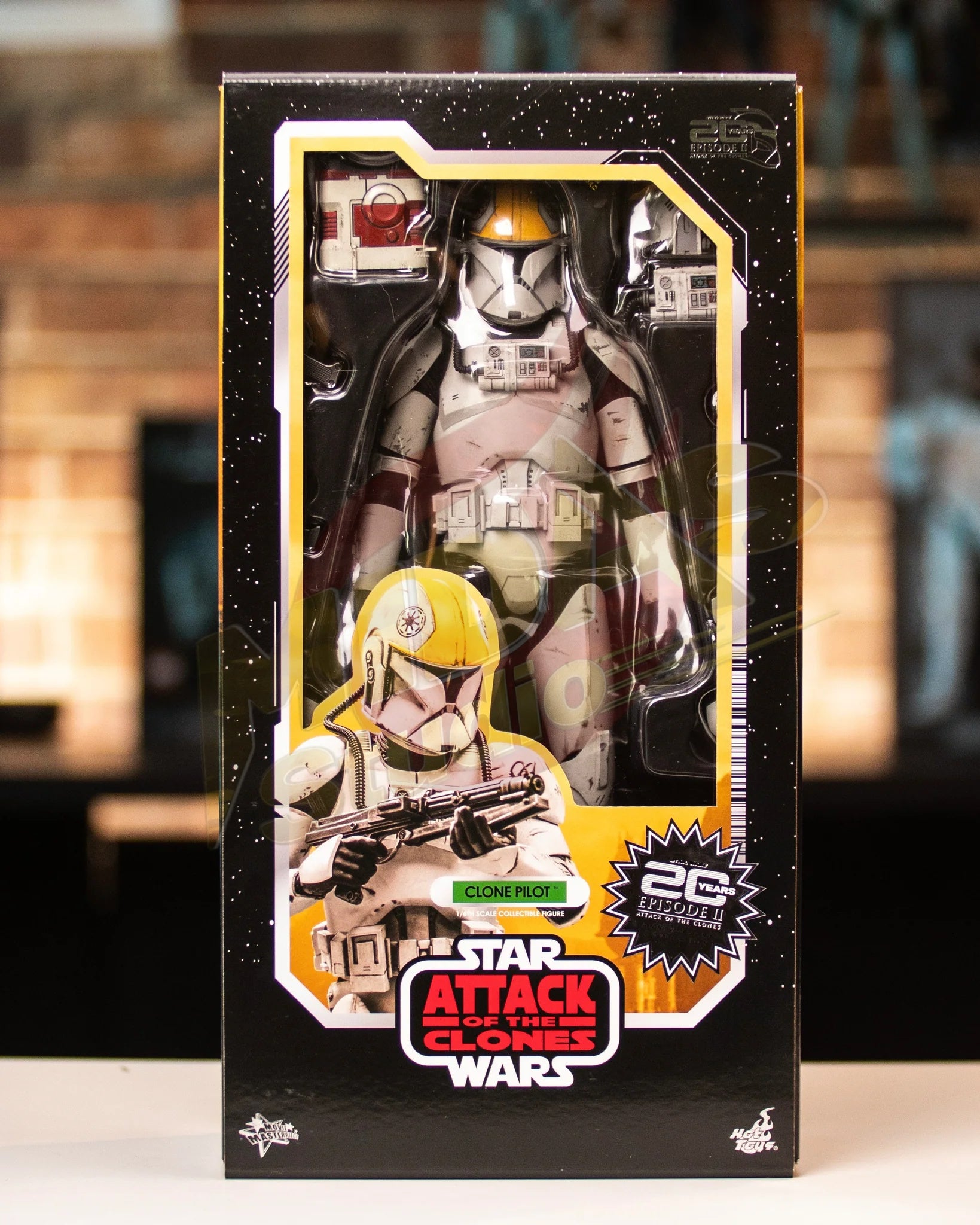 Brand New🔥 Hot Toys 1/6 Scale Star Wars: Attack of the Clones Clone Pilot Collectible Figure (MMS648)
