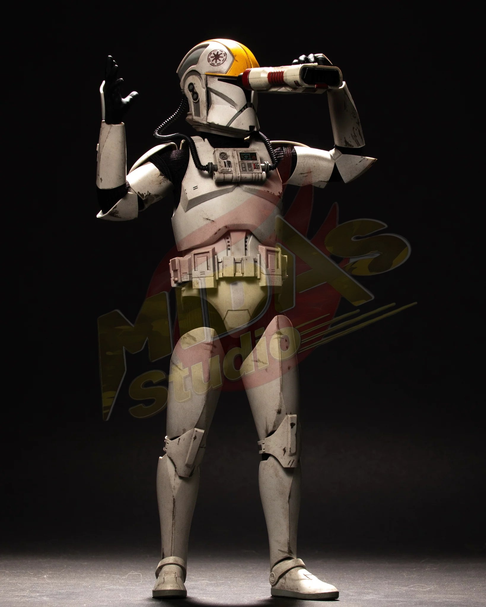 Brand New🔥 Hot Toys 1/6 Scale Star Wars: Attack of the Clones Clone Pilot Collectible Figure (MMS648)