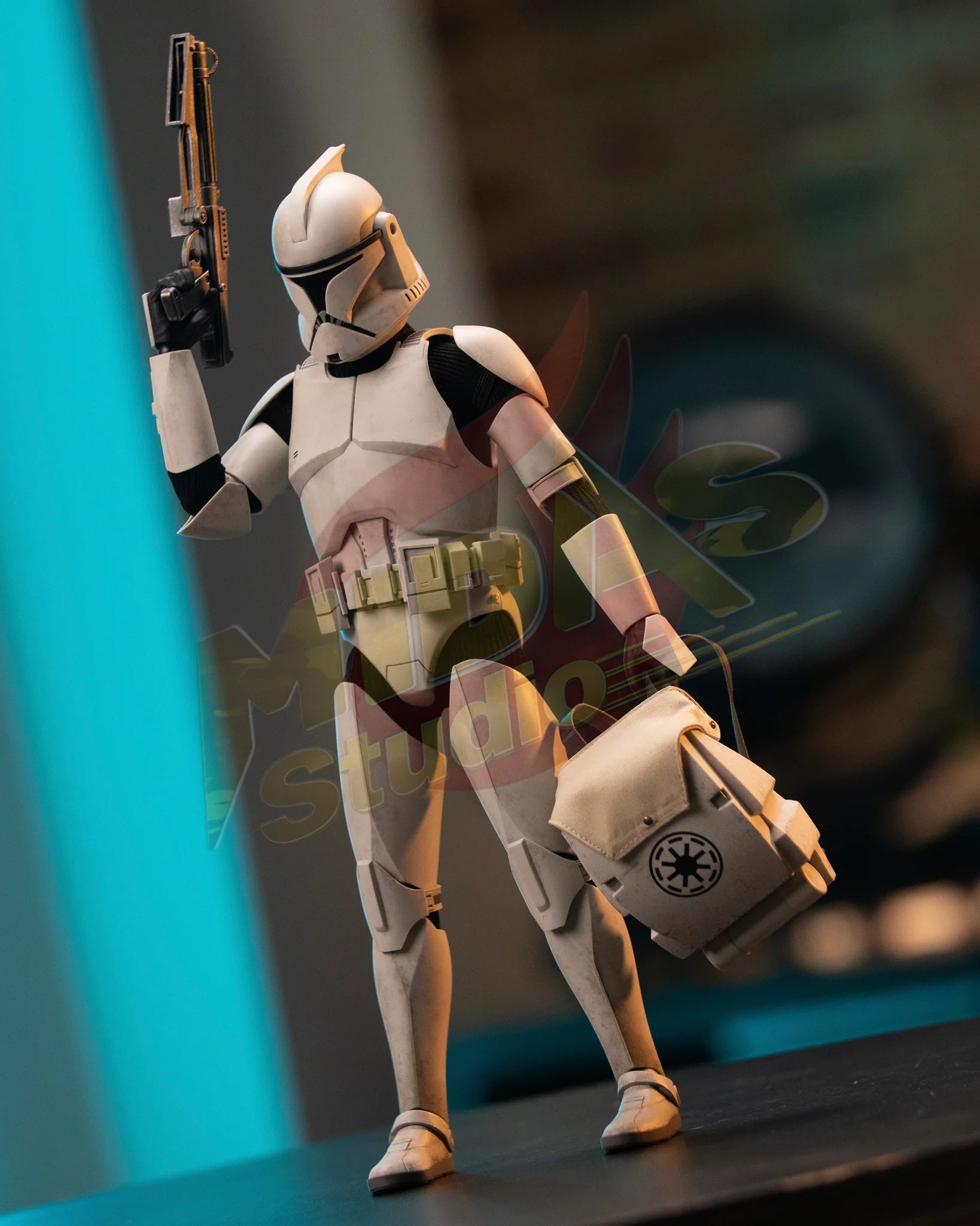 Brand New🔥 Hot Toys 1/6 Scale Star Wars Attack of the Clones Clone Trooper (MMS647) Collectible Figure