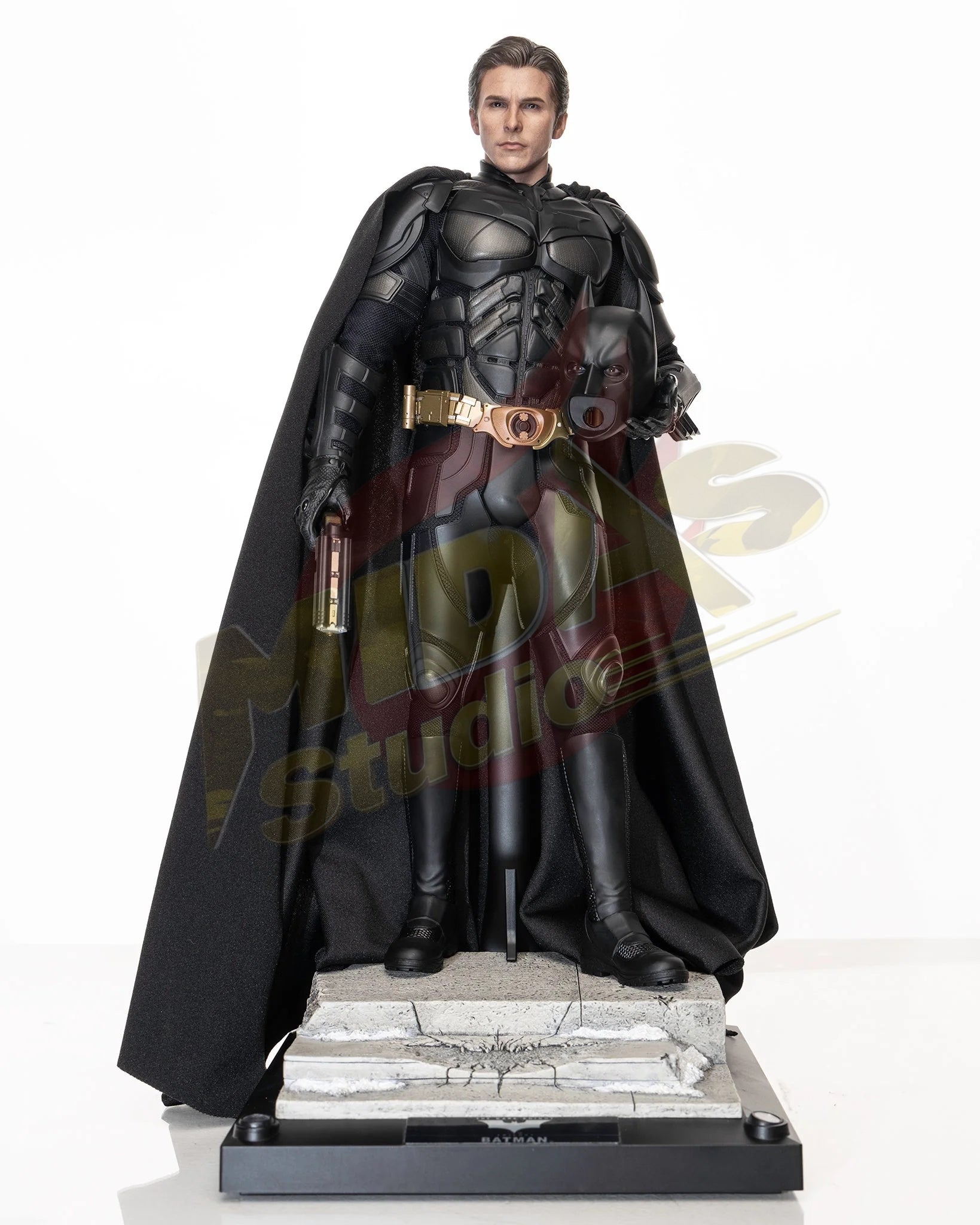 Brand New🔥 Hot Toys 1/6 Scale DC Batman: The Dark Knight Rises Batman Collectibles (DX19)