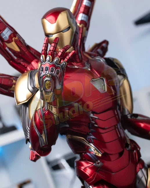 Brand New🔥 Hot Toys 1/6 Scale Avengers: Endgame Iron Man Mark LXXXV (Updated Headsculpt in the Red Box) Collectible Figure (MMS528D30)
