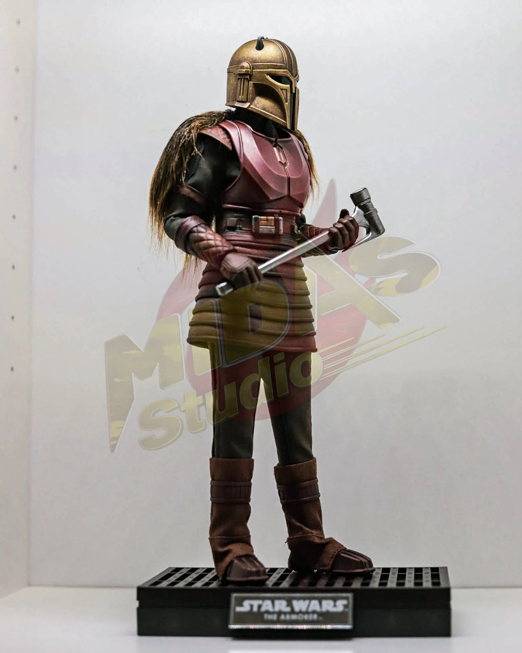 Brand New🔥 Hot Toys 1/6 Scale Star Wars: The Mandalorian The Armorer Collectible Figure (TMS044)