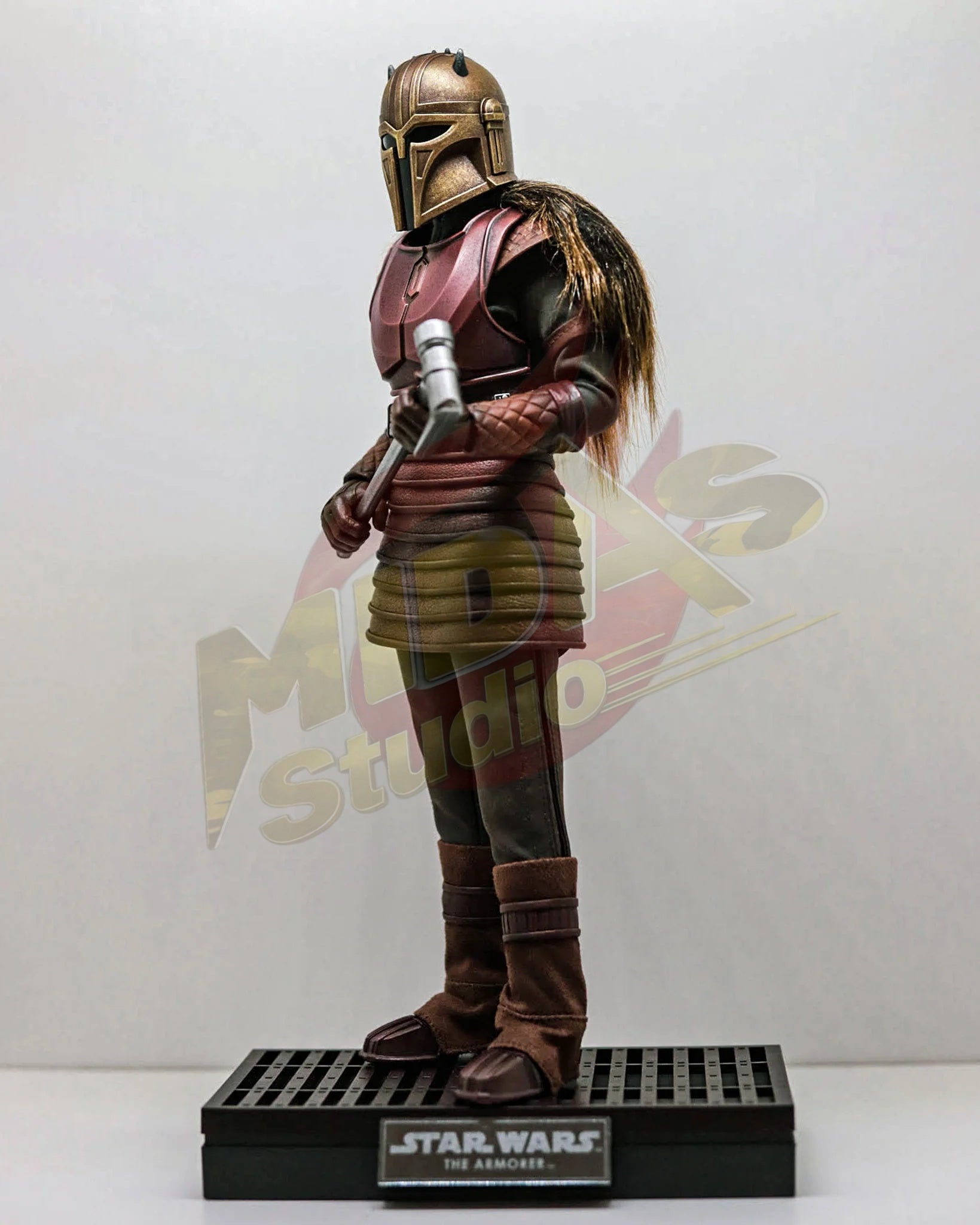 Brand New🔥 Hot Toys 1/6 Scale Star Wars: The Mandalorian The Armorer Collectible Figure (TMS044)