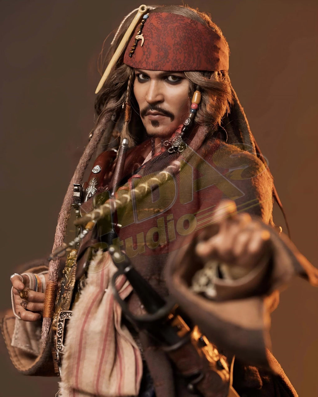 Brand New🔥Hot Toys 1/6 Scale Pirates of the Caribbean: Dead Men Tell No Tales - Jack Sparrow (Artisan Edition Deluxe Version, Hot Toys Exclusive) Collectible Figure